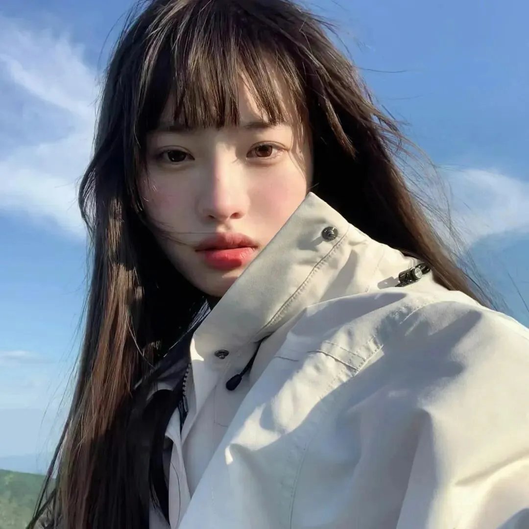 两个爱人和一只熊